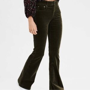 NWT American Eagle Super Hi Rise Flare Corduroy Olive Green 0 Regular